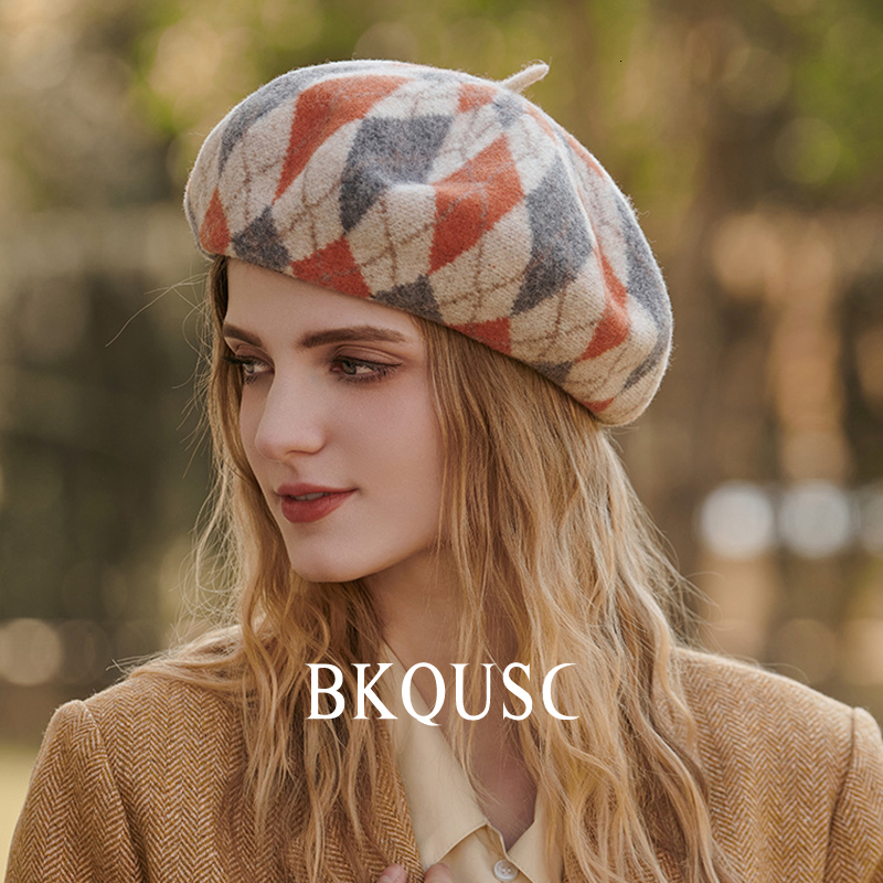 Berets Woman Classic vintage Prismatic Check Beret Elegant Ladies High Quality Wool Pumpkin Berets Women's Artist Female Cashmere Caps 230907
