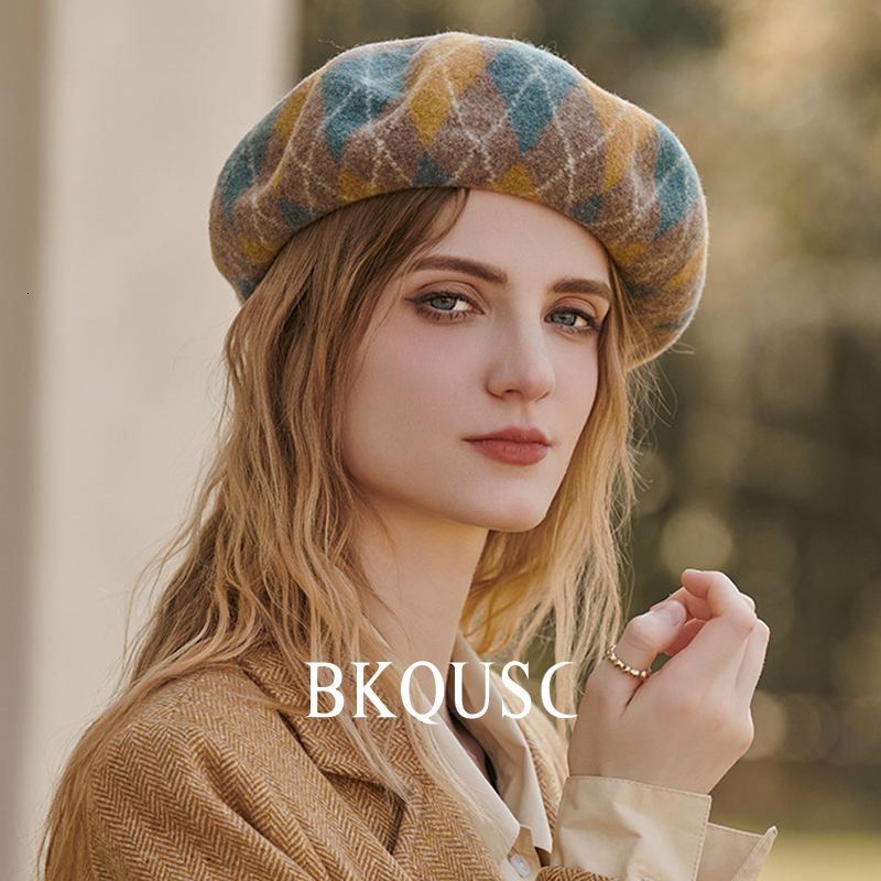 Berets Woman Classic vintage Prismatic Check Beret Elegant Ladies High Quality Wool Pumpkin Berets Women's Artist Female Cashmere Caps 230907