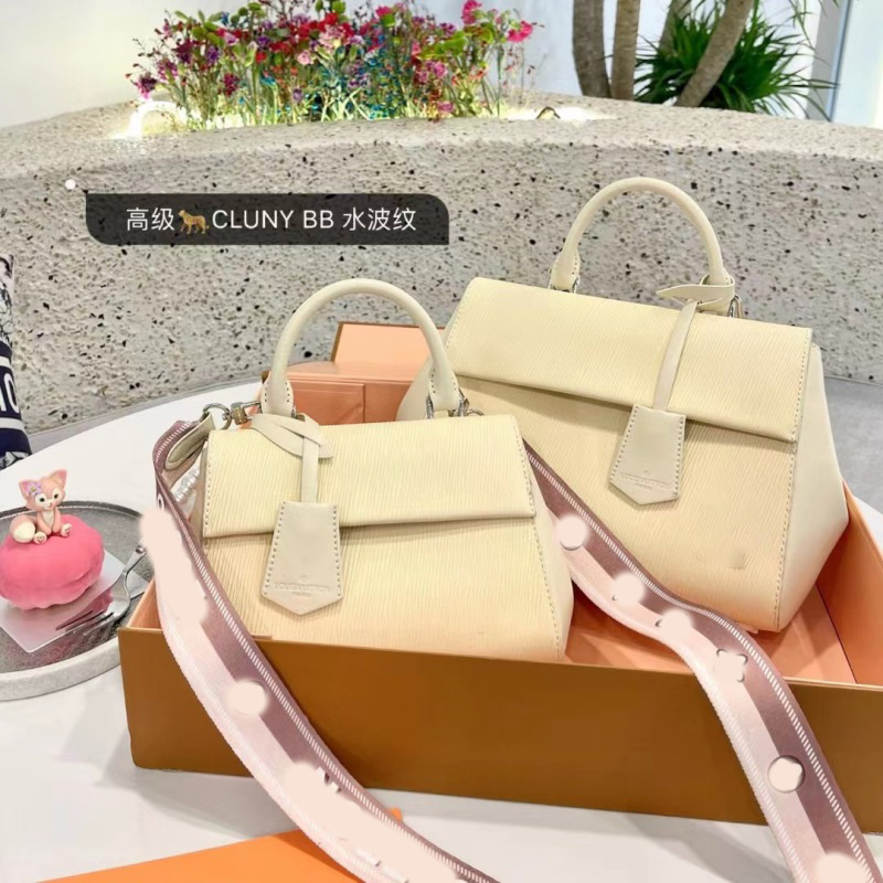 DAPU fashion elegant Designer handbag Women's shoulder bag Alphabet handbag Fashion classic crossover 2023