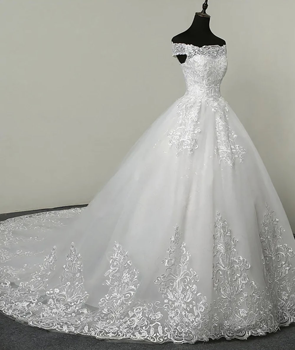 Ball Gown Wedding Dresses White Bridal Gowns Formal Tulle Ivory New Custom Plus Size Lace Up Applique Zipper Bateau Off-Shoulder