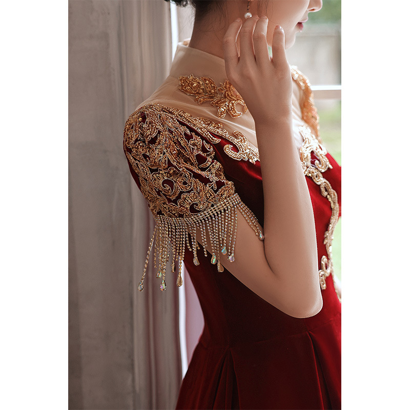 2023 red Mother of the Bride Dresses Bling shiny Gold Sequined beaded tassels Appliques off shoulder Party Dress Formal Wedding Elegant Guest Evening 