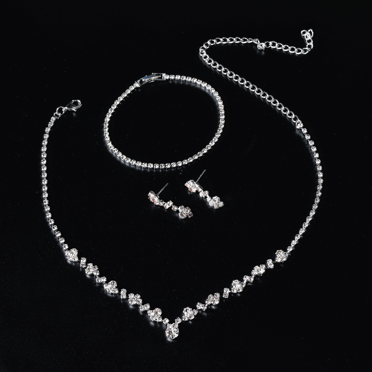Fashion Crystal Bridal Jewelry Sets Silver Color Choker Necklace Earrings Bracelet Wedding Jewelry Sets