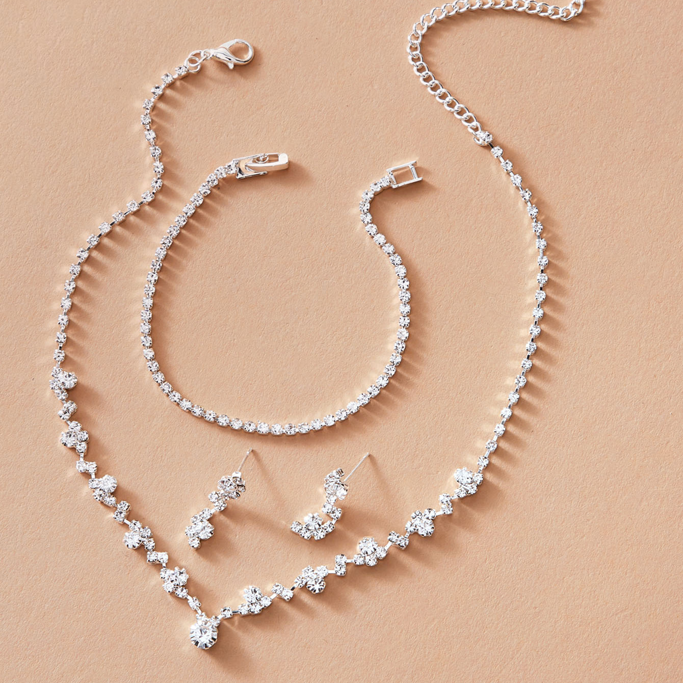Fashion Crystal Bridal Jewelry Sets Silver Color Choker Necklace Earrings Bracelet Wedding Jewelry Sets