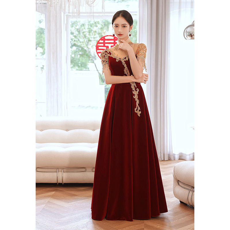 2023 red Mother of the Bride Dresses Bling shiny Gold Sequined beaded tassels Appliques off shoulder Party Dress Formal Wedding Elegant Guest Evening 