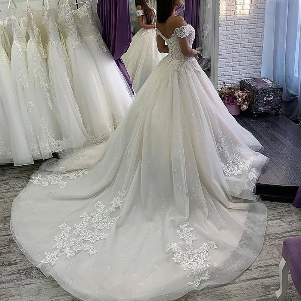 White Ball Gown Wedding Dresses Ivory Lace Bridal Gowns Formal Applique Zipper Lace Up New Custom Plus Size Tulle Off-Shoulder Sweetheart Beaded