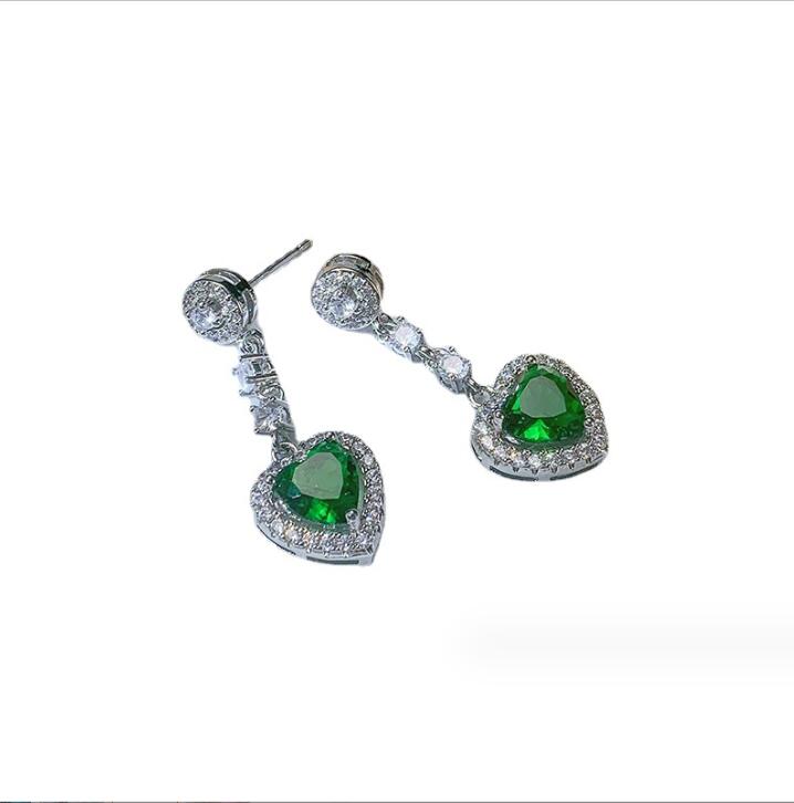 2023 Ins Dangle Earrings Sparkling Jewelry Heart Shape Emerlad CZ Dia Gemstones Handmade Party Women Wedding Drop Earring For Lover Gift