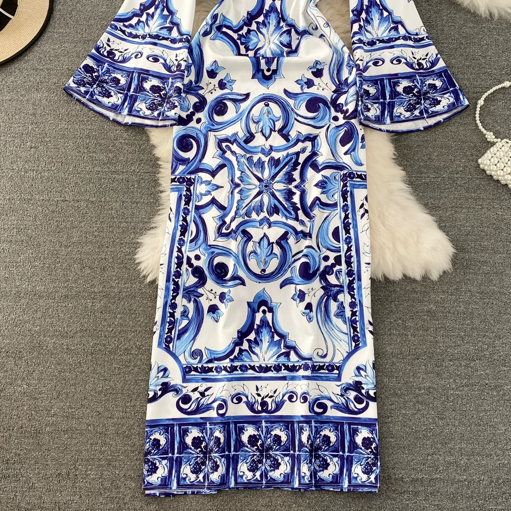 Autumn Vintage Style V-neck Flare Sleeves Celadon Print Wrapped Waist Show Thin A-line Dress Elegant Long Skirt