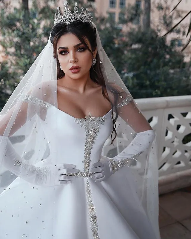 Ballgown Vintage Wedding Dresses Bridal Gown Satin Crystals Beaded Straps Sweep Train Ruffles Custom Made Plus Size Vestido De Novia 6660306