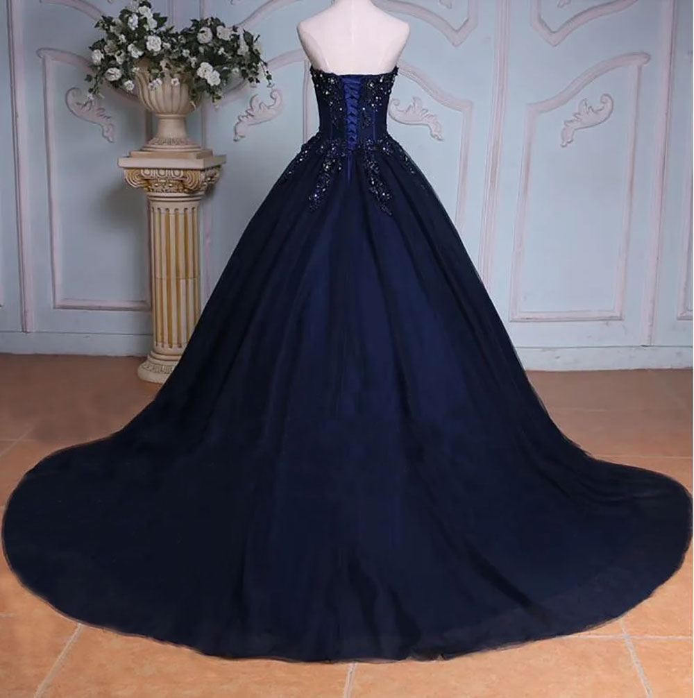 Ball Gown Wedding Dresses Bridal Gowns Formal New Custom Plus Size Lace Up Zipper Sweetheart Sleeveless Crystal Beaded Applique Tulle