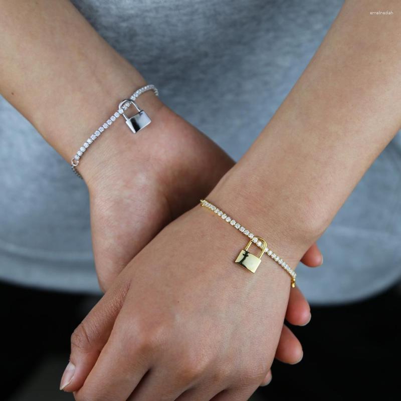 Link Bracelets High Quality Simple Style Delicacy Cz Thin Tennis Chain Mini Lock Pendant Bracelet For Women Girl Party Engagement Gifts