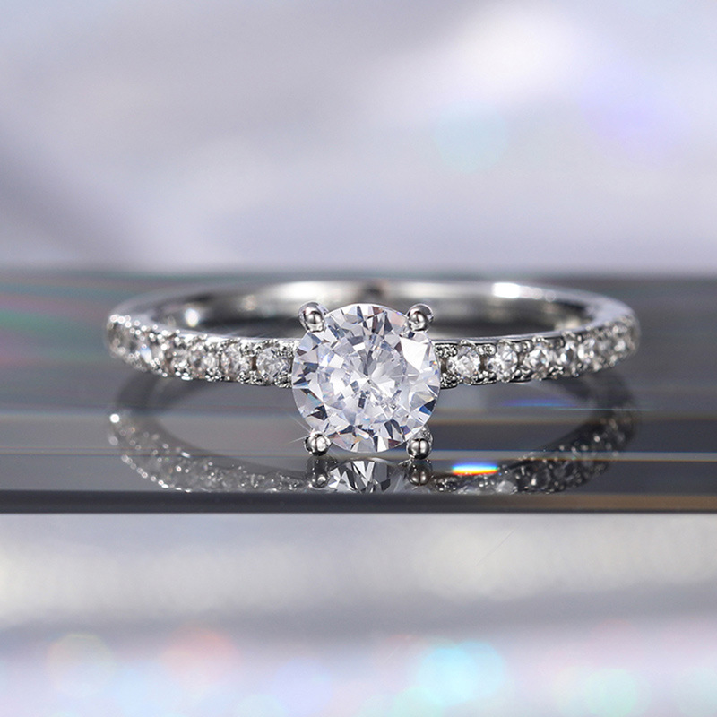 Women's Designer Solitaire Ring with Zircon - Elegant Copper & Platinum-Plated Wedding Band for Her