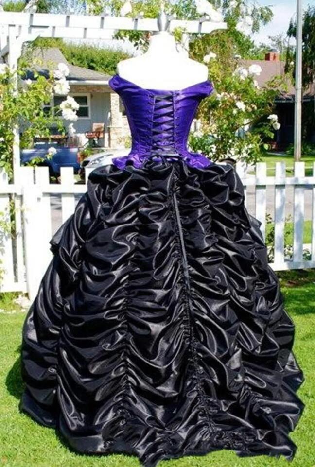 Gothic Victorian Wedding Gowns Off Shoulder Purple Black Princess lace-up corset bustle Bridal Dresses costume Plus Size Robe de mariee