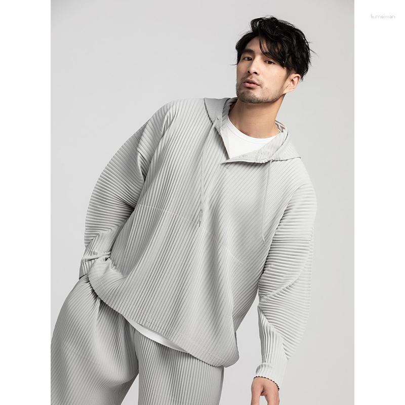 Men's Hoodies Miyake Pleated For Men Black Hoodie 2023 Solid Color Coat Breathable Loose Drawstring Casual Top Man Clothing