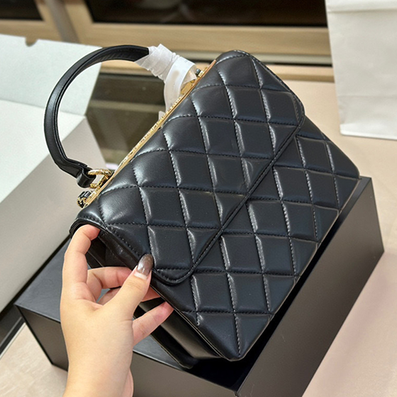 Designer Fashion Women's Totes CrossBody Handbags Luxury Classics Temperament Exquisite 2025 High Quality Leather Women Totes Shoulder Bags