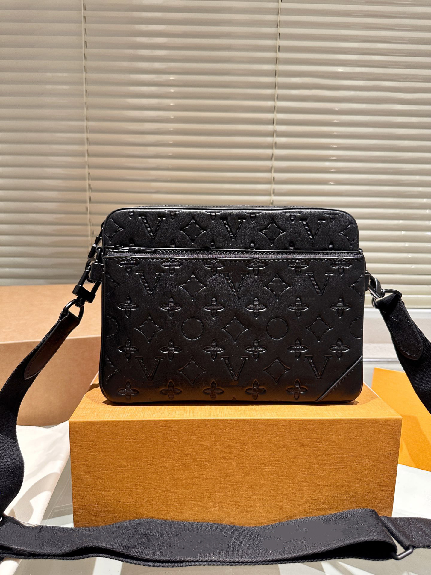 23SS Women's Luxury Designer Totes Bags Three-in-one Trio Messenger Bags Shouder Crossbody Ladies Handbags Messenger Bag Pouch Purse 25CM
