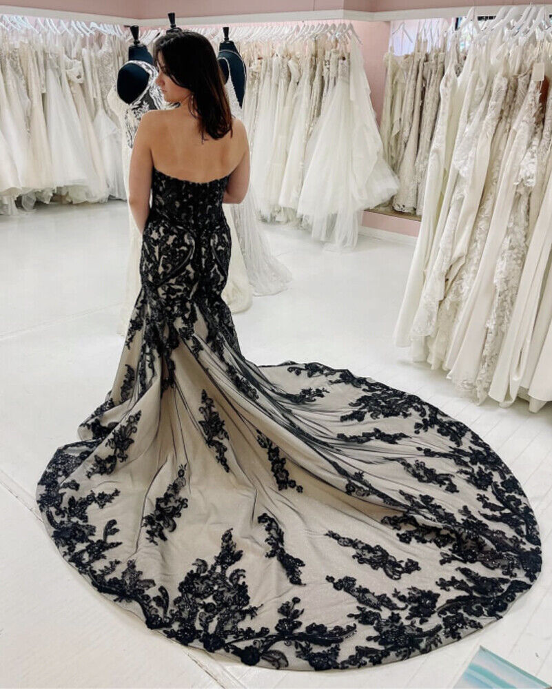 Strapless Black Lace Mermaid Gothic Wedding Dresses Sleeveless Backless Vintage Long Bridal Gowns Chapel Train Elegant Bride Reception Dress