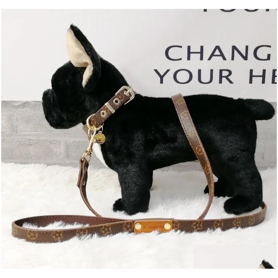 Leather Multi-Color Dog Walking Kit Adjustable Presbyopic Leather Collar with Secure Handle