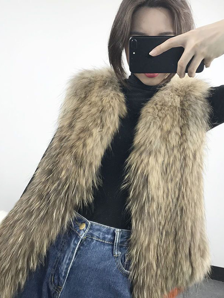 Women's Vests AZYT Winter Faux Fur Women Vest Coat Loose Warm Women Waistcoat Thicken Winter Sleeveless Jacket Female 230912