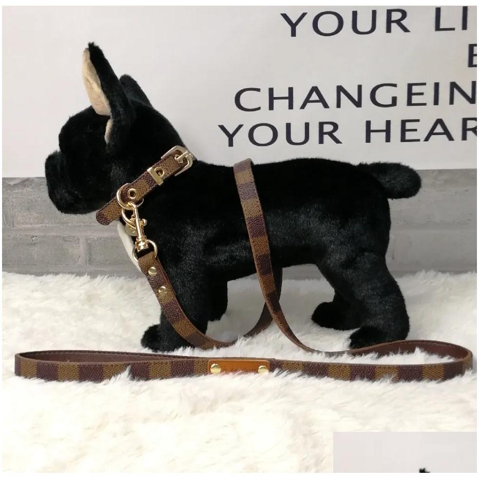 Leather Multi-Color Dog Walking Kit Adjustable Presbyopic Leather Collar with Secure Handle