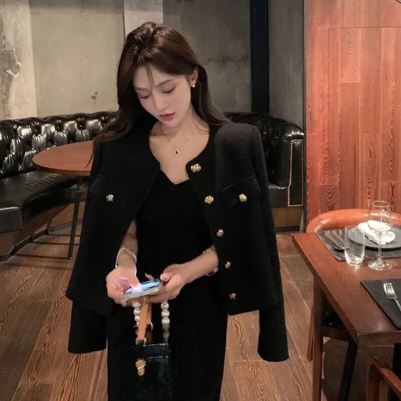 Women's Jackets Lucyever Fashion Small Fragrance Tweed Jacket Women Korean High Quality Streetwear Coats Autumn French Vintage Outwear 230912CJ