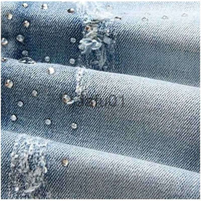 Women's Jeans women drilled hole jeans woman pencil pants women Jeans Ripped denim trousers wiTH RhinESTone Denim Pants Woman 210319 x0914
