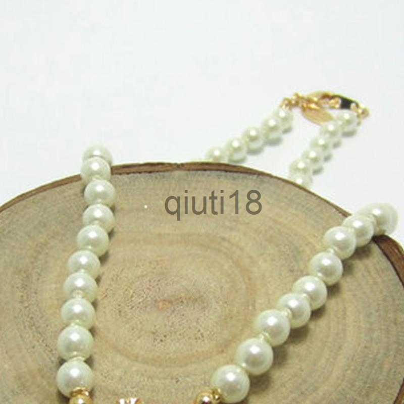 Pendant Necklaces Women Short Pearl Chain Rhinestone Orbit Necklace Clavicle Chain Baroque Pearl Choker Necklaces for Women Jewelry Gift x0913
