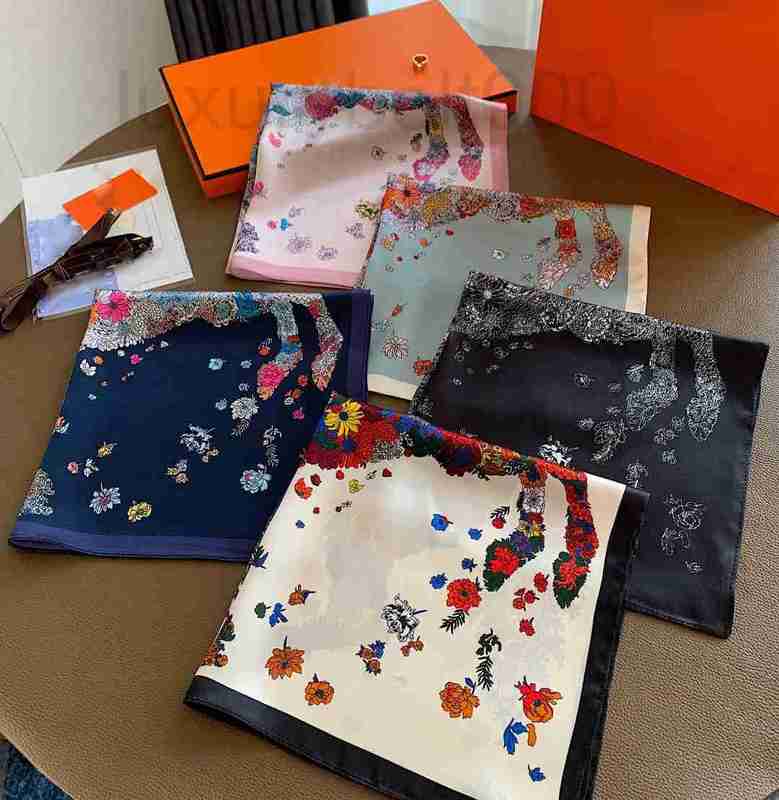Cravat Designer Korean Spring/Summer New Style Small Square Scarf High grade Silk Scarf Women's Sunscreen Neck Protection Temperament Decorative scarves SPAS
