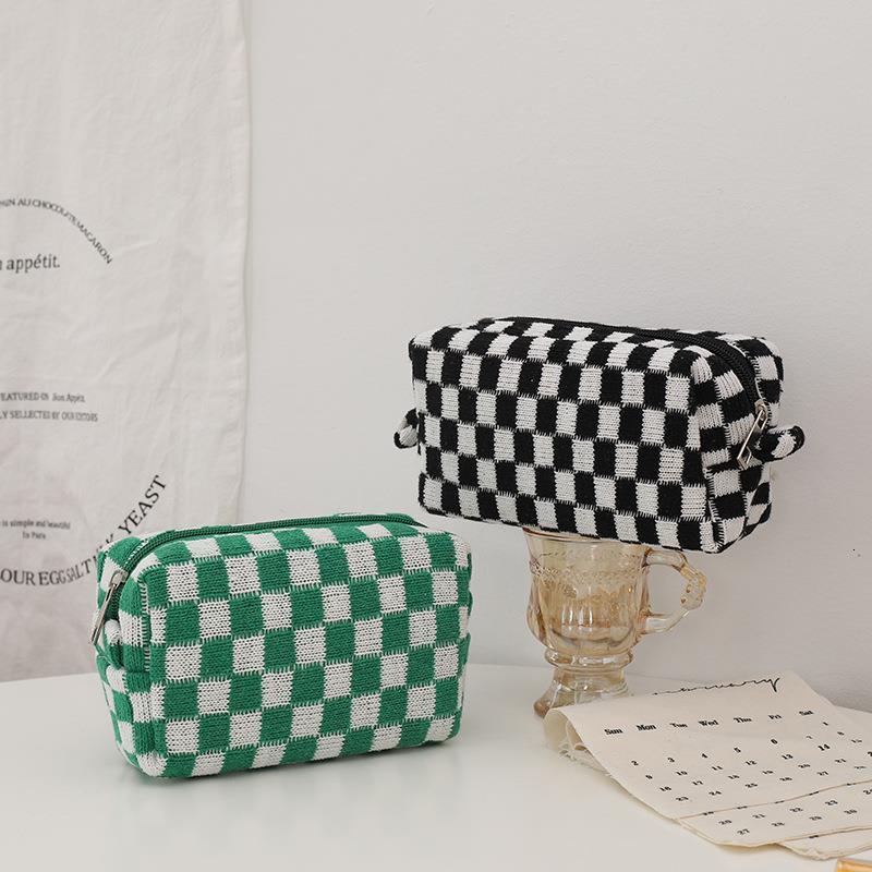 Cosmetic Bags Cases Ins Checkerboard Knitted Cosmetic Bag For Women Large-Capacity Lattice Makeup Bags Plaid multi-function storage Organizer Pouch 23