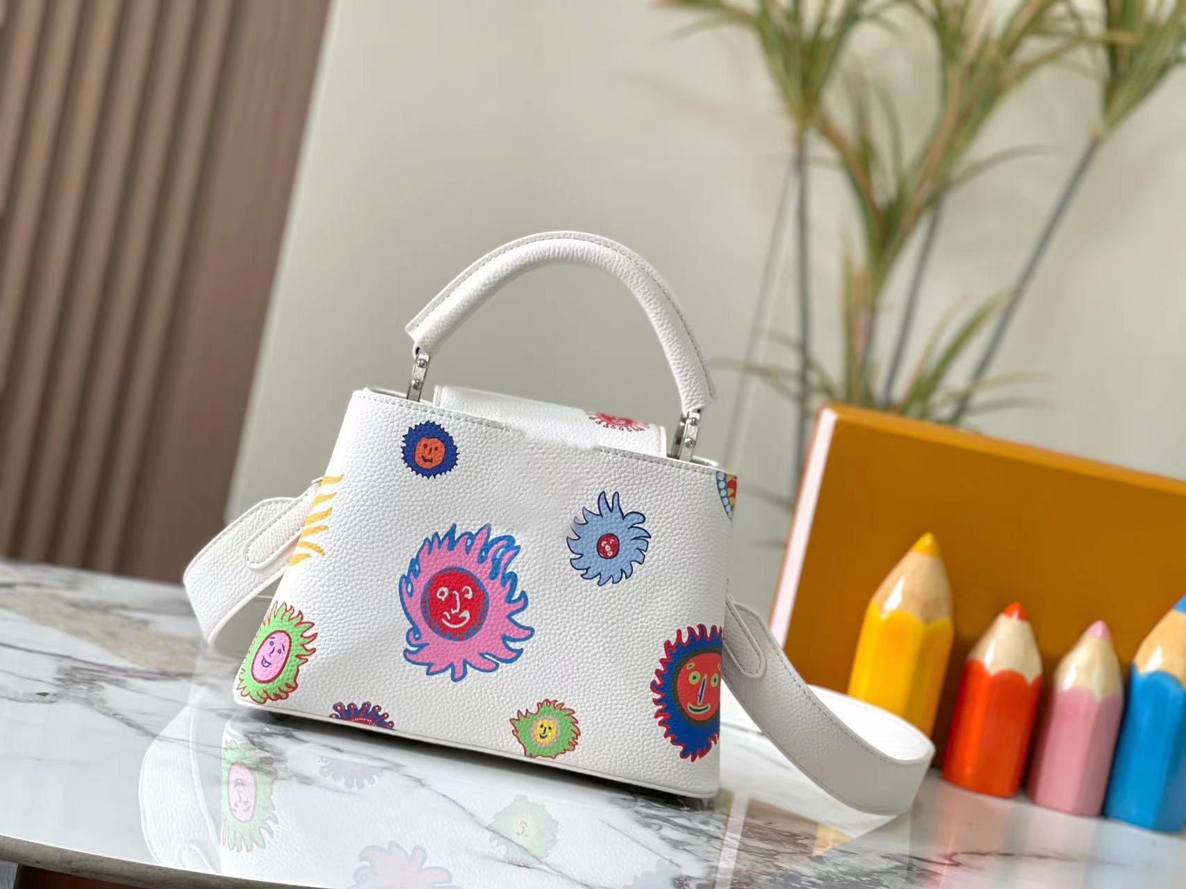 2023 new fashion Joker color printing bucket bag slung leisure canvas shoulder messenger bag portable small bag 21725