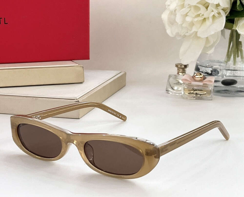 2026 AAA Fashion Men And Women Sunglasses Designer Sunglasses Womens Fashion Lunette De Soleil Luxe Classic Cat Eye Sun Glasses Plank Frame E17