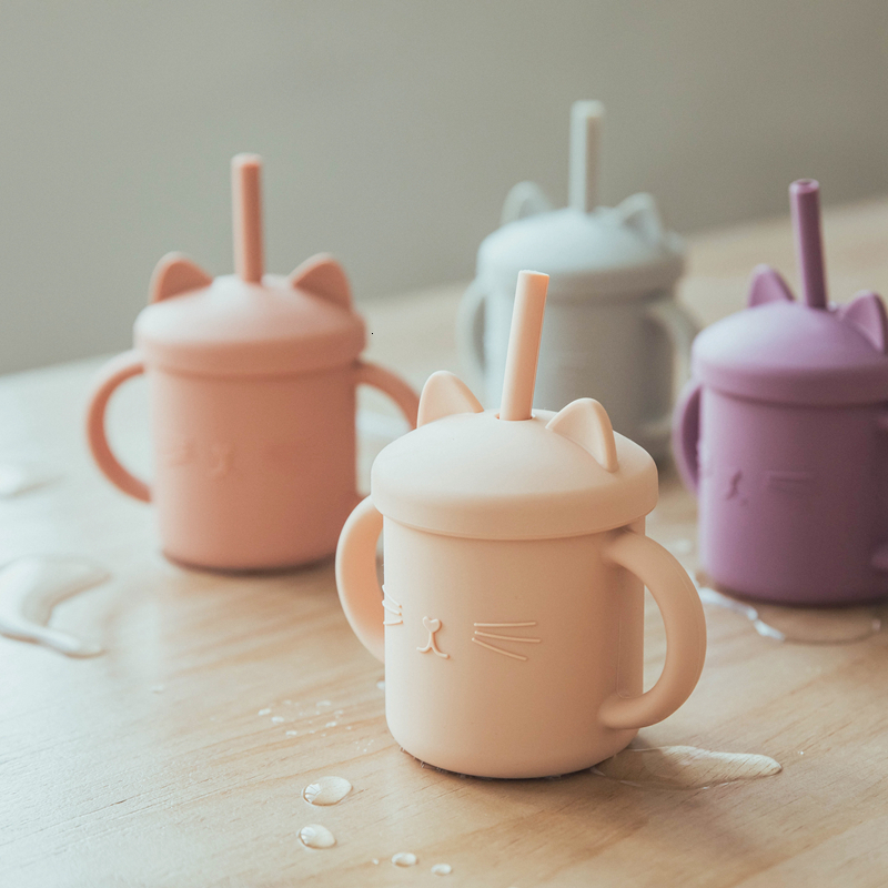 Baby Bottles# Silicone Cups Learning Drink milk Straw Cup Food Grade Children Nonslip with Handle Feeding bottle 230914