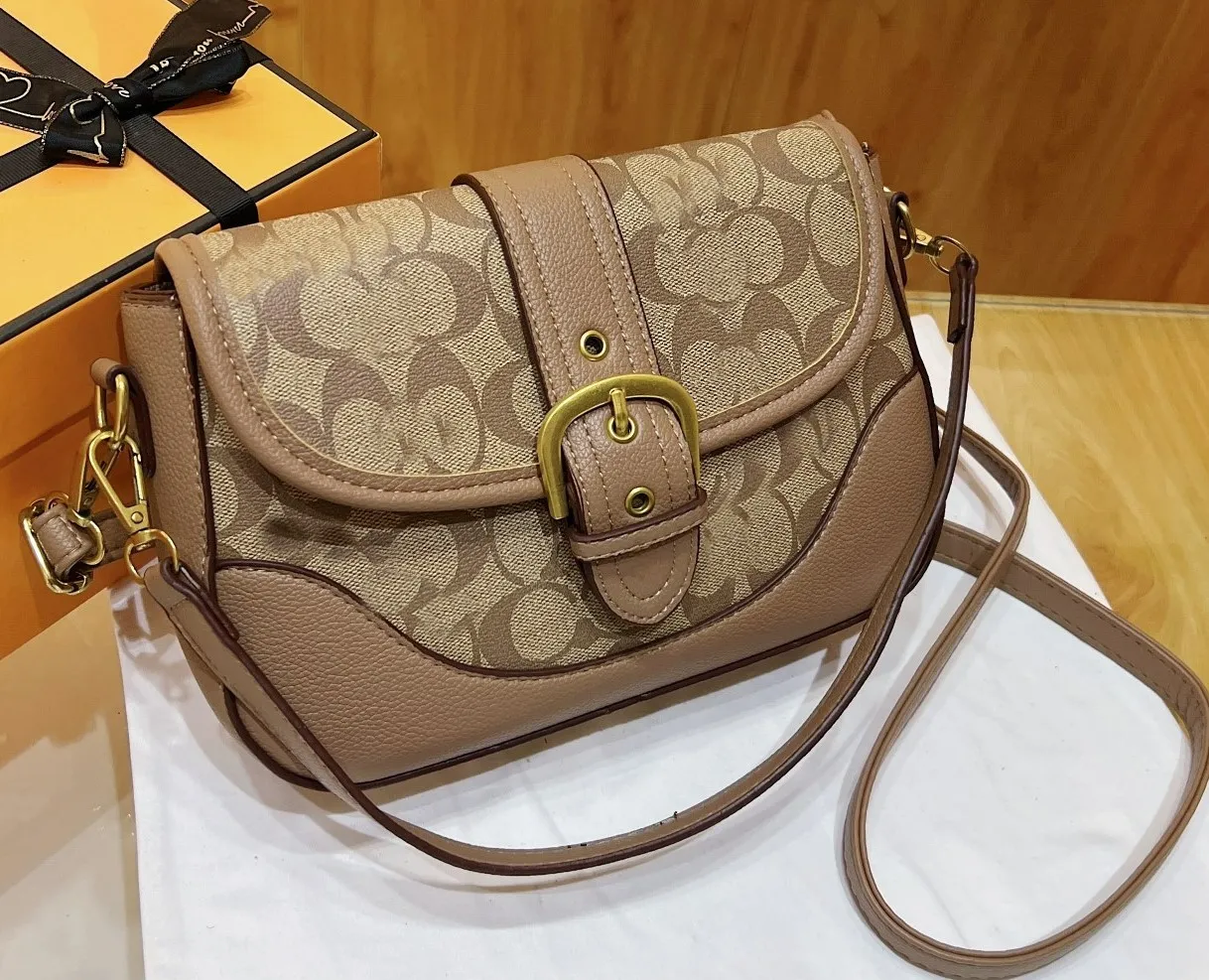 7A Designer Luxury Women Bag Coch Handbag Fashion Inclined Shoulder Bags Versatile Purses Cochs Totes Large Capacity Saddle Walle