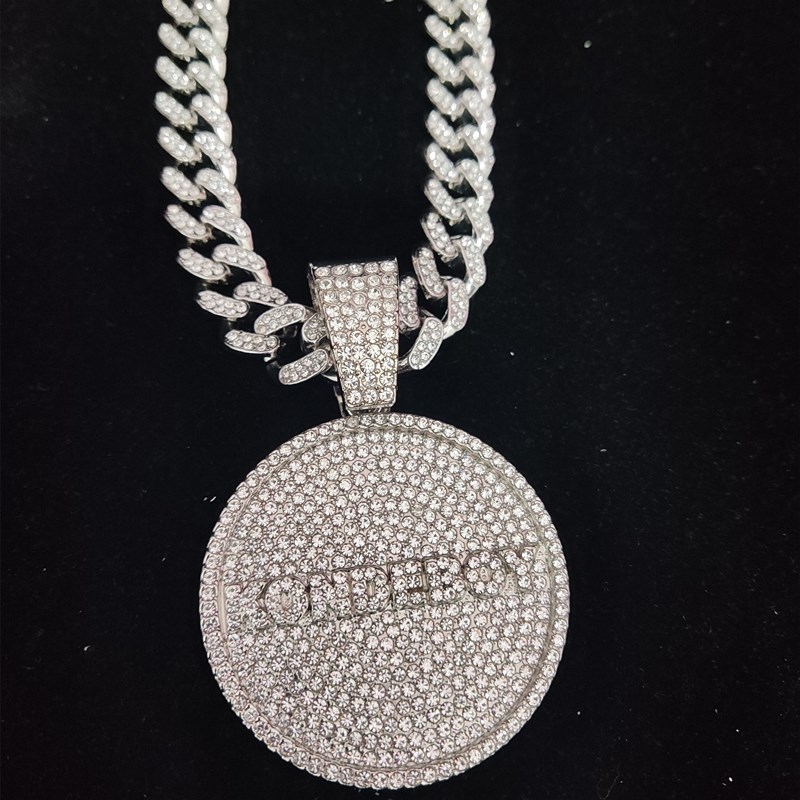 Charms Men Women Hip Hop KONDE BOY Letters Pendant Necklace Cuban Chain HipHop Iced Out Bling Necklaces Fashion Charm Jewelry 230915