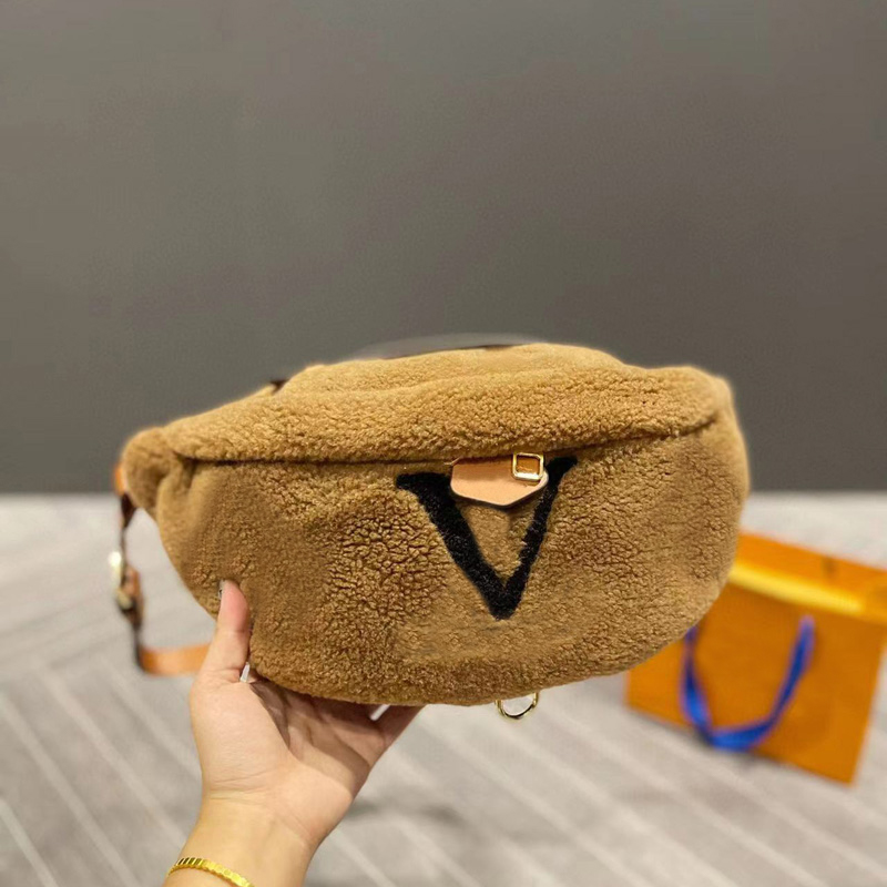 DAPU Designer handbag Women's shoulder bag Plush handbag Fashion classic crossover 2023