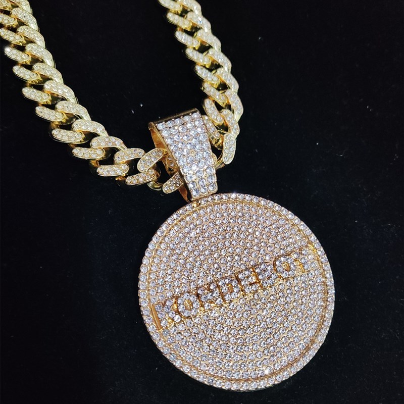 Charms Men Women Hip Hop KONDE BOY Letters Pendant Necklace Cuban Chain HipHop Iced Out Bling Necklaces Fashion Charm Jewelry 230915