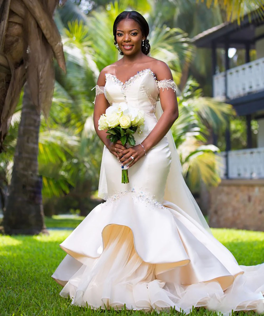 Ivory Bridal Gowns White Wedding Dresses Mermaid Formal Trumpet Zipper Lace Up New Plus Size Custom Tulle Sleeveless Sweetheart Crystal Beaded Satin
