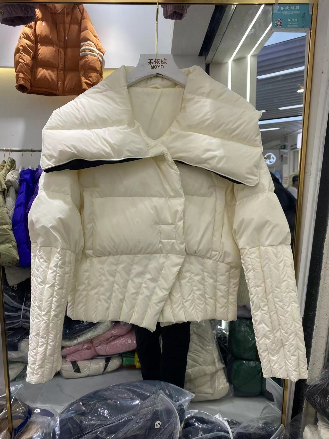 Womens warm turn down collar thickening duck down slim waist short parkas coat SM