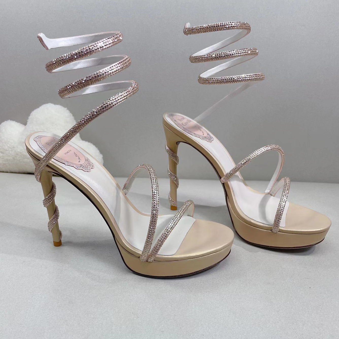 Fashion Sandals Waterproof Platform Heel Women Rhinestone Decoration Snake Wrapped Ankle Strap Leather Open Toe Classic Designer Wedding Shoes