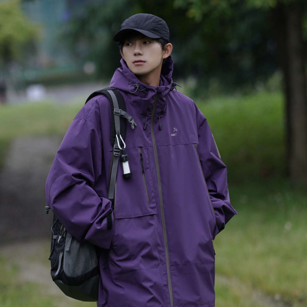 Arcterxys Designer Jacket Mens Windbreak Waterproof Jackets Oversized Raincoat Hooded Outdoor Hiking Coat Clothes 5 Color Arcterry