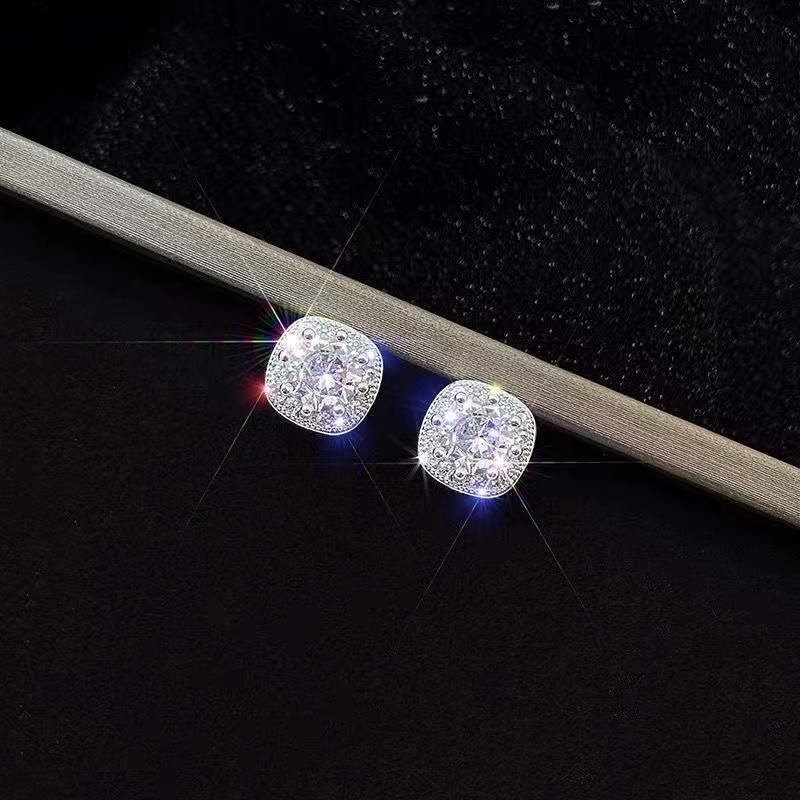 classic earring desinger jewelry for men S sier six claw inlaid with dia hip-hop trend moissanite stone earrings studs Rock Rapper gift