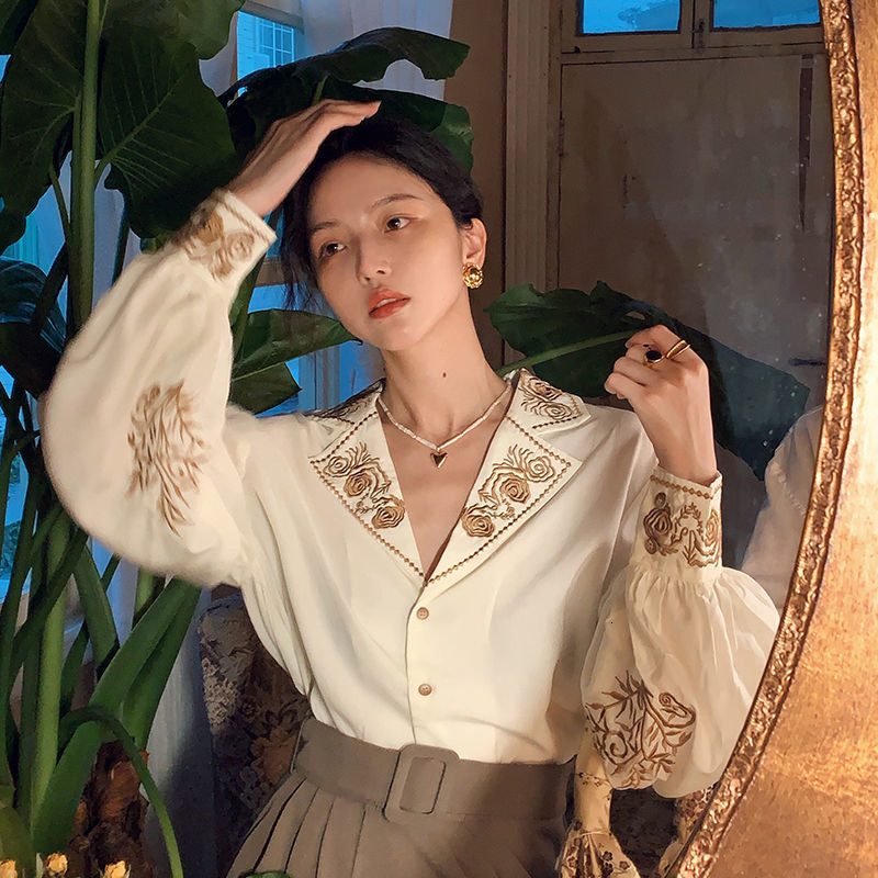 Women's Blouses Shirts Shirts Women Lantern Sleeve Notched Print Temperament Casual Korean Style French Retro Elegant All-match Ladies Blouses 23