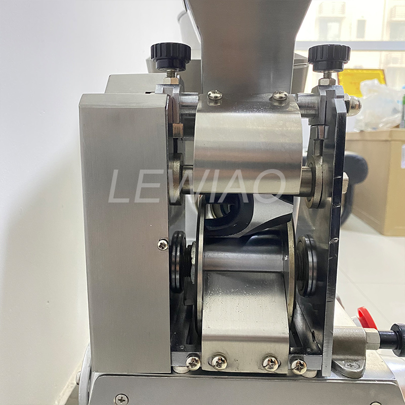 110/220v Pastry Automatic Momos Dumpling Gyoza Machine Russia Ravioli Tortellini Pierogi Pelmeni Empanada Samosa Making Machine