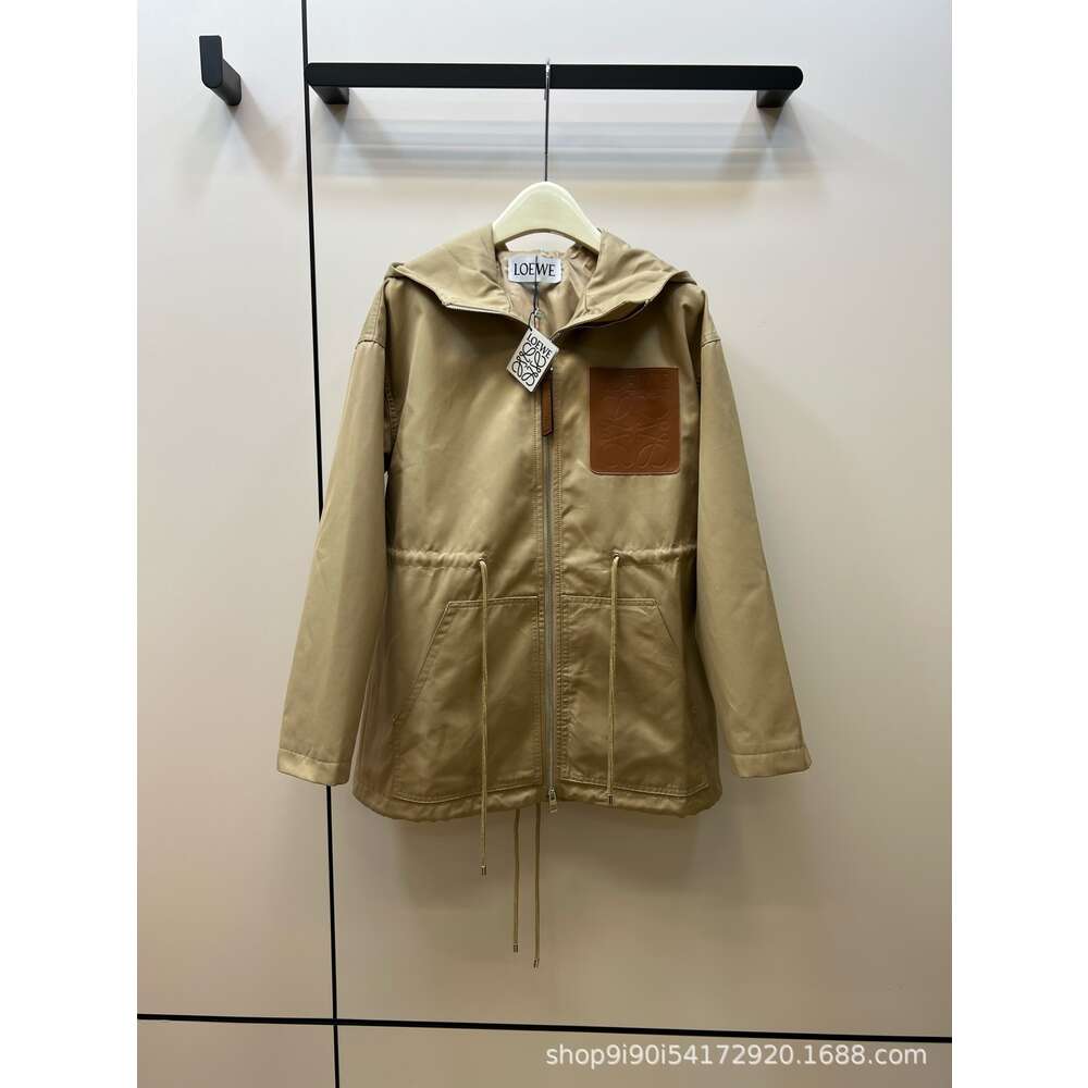 23 PRE Autumn New Classic Logo Hooded Drawstring Waistband Windbreaker Coat Hat with Open Shawl Design