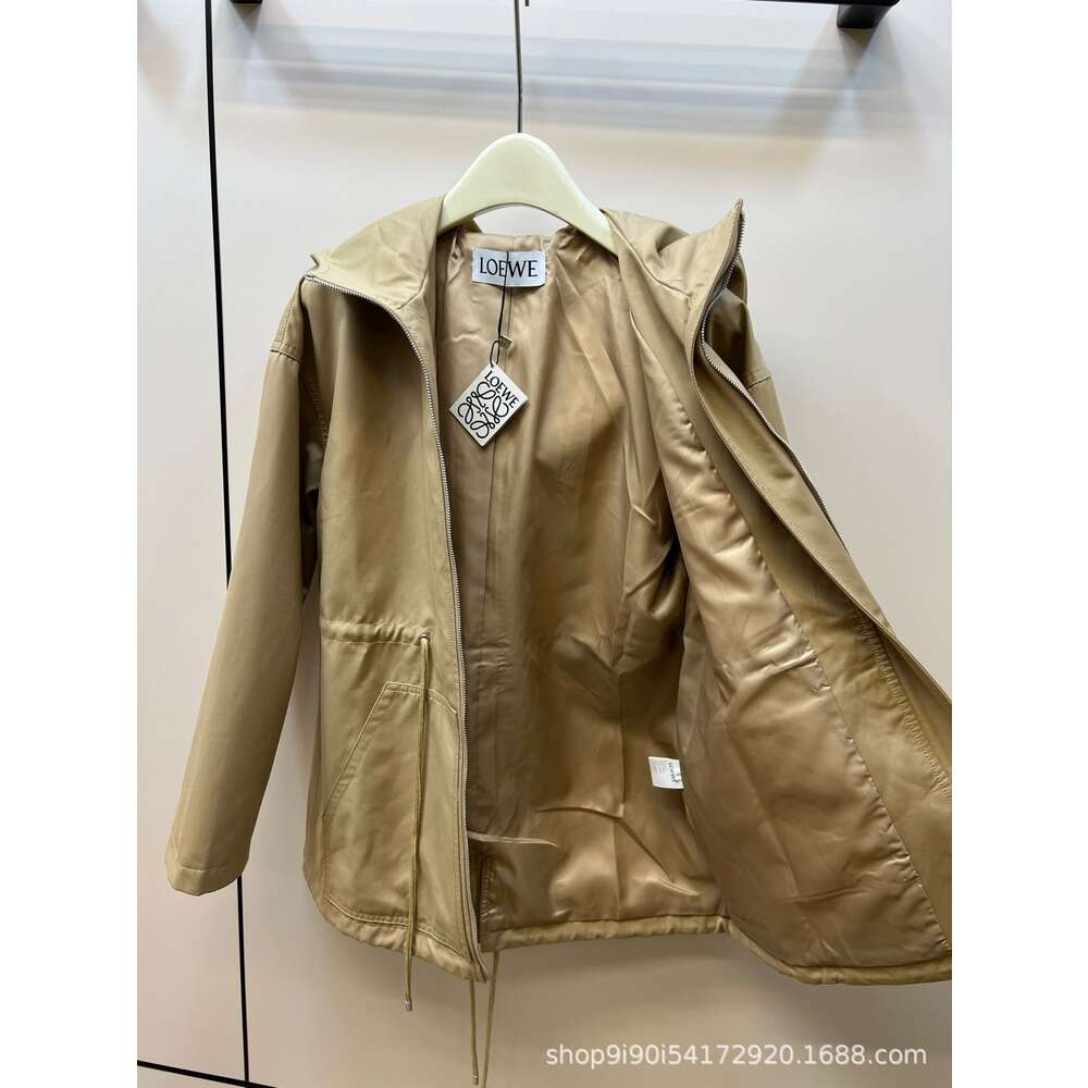 23 PRE Autumn New Classic Logo Hooded Drawstring Waistband Windbreaker Coat Hat with Open Shawl Design