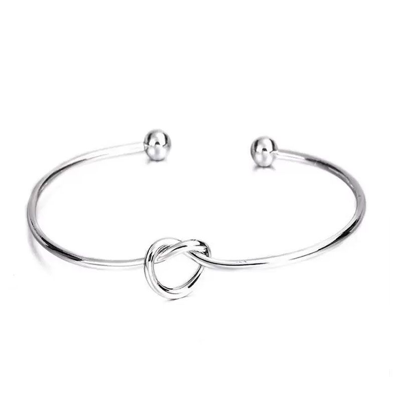 Simple 18K Gold Silver Plated Love Knot Bracelet Initial Friendship Tie Bangle for Women Ladies Jewelry Gift for Wife Friendship Girlfriend