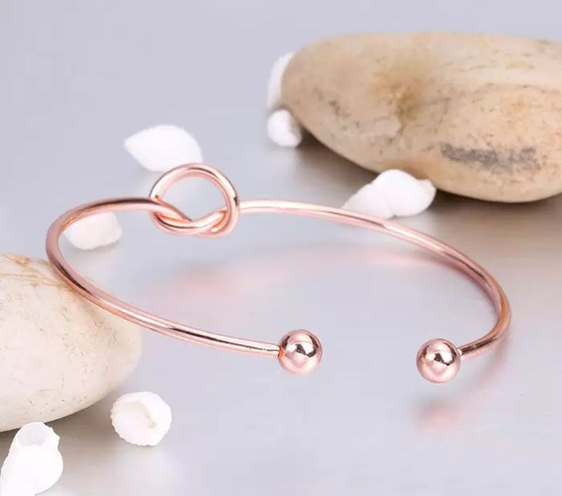 Simple 18K Gold Silver Plated Love Knot Bracelet Initial Friendship Tie Bangle for Women Ladies Jewelry Gift for Wife Friendship Girlfriend