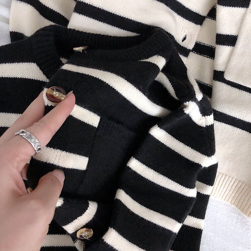 Cardigan Cardigan for Girls Sweaters Children's Soft Knit Child Classic Striped Round Neck Sweatshirt Toddler Baby Clothes 2-7 Years 230919