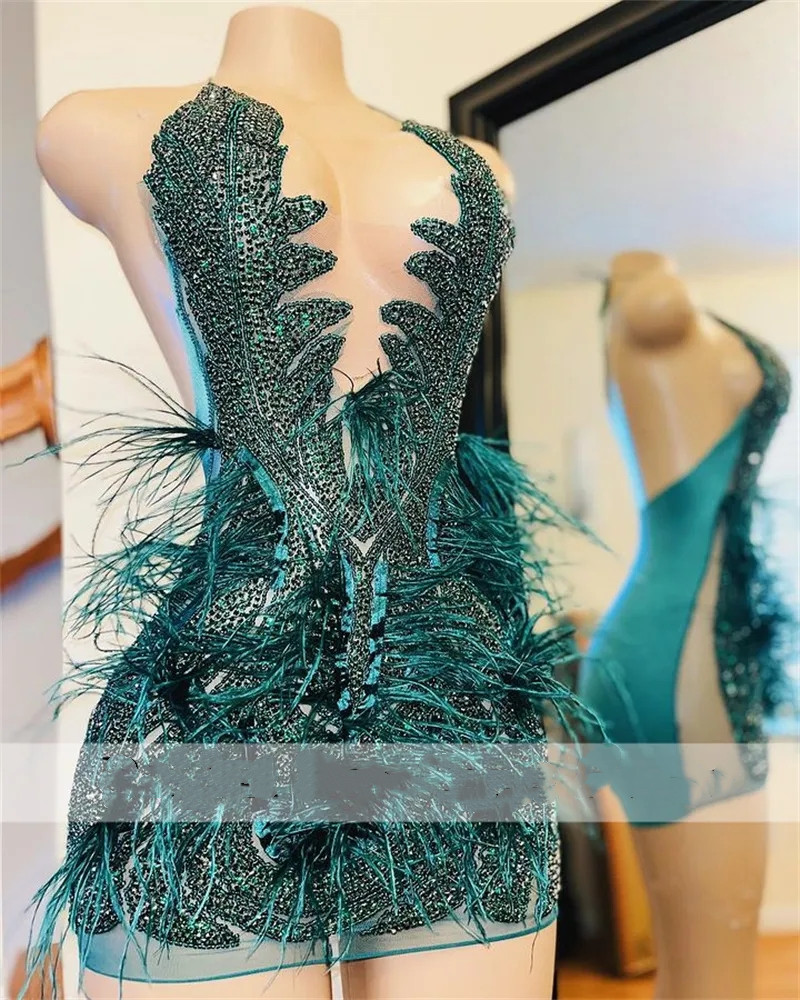Hunter Sparkly Sexy Green Dias Short Prom Dress Glitter Crystals Rhie Beading Feathers Homecoming Tail Party Wear