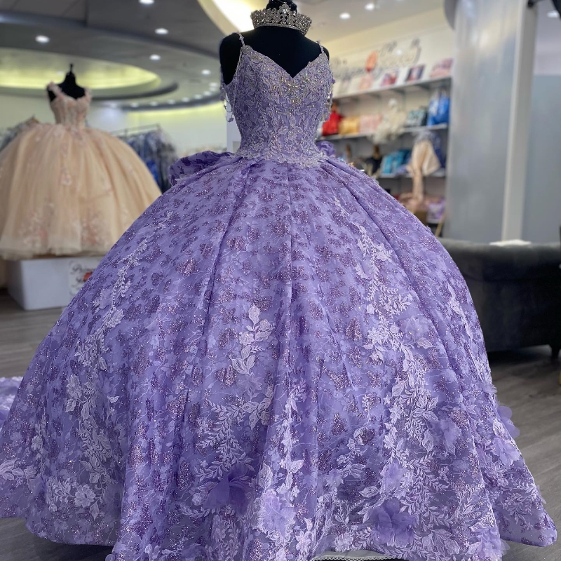 2025 Lavender Spaghetti Strap Quinceanera Dree Bead Sequin Bow Applique Lace Graduation Ball Gown Tulle Elegent Prince Sweet 16 Dre Vetido De 15