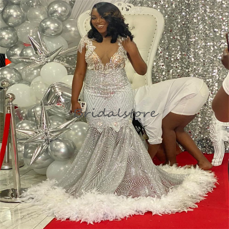 Luxury Silver Mermaid Prom Dress With Feather Shinny Sequin Evening Gowns Elegant Beaded Formal Occasion Birthday Party Gowns Vestidos De Gala Robes D